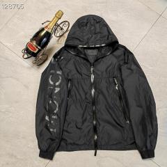 Moncler sz1-5 26yr126