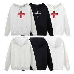 Supreme S-XL amtrE2602
