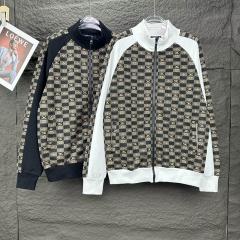 LV XS-L j4tx01