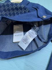 Gucci sz90-150 136
