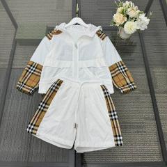 Burberry sz100-160 82