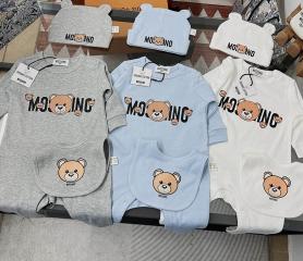 Moschino sz59 66 73 80  85 90 57