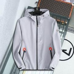 Moncler M-XXL 7sn10