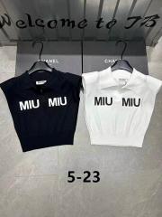 MiuMiu S-XL 250