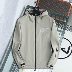 Moncler M-XXL  130