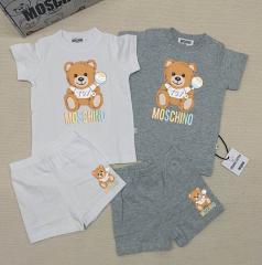 Moschino sz73-100 81