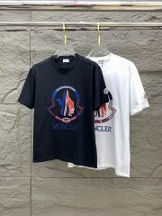 Moncler T Shirt xet